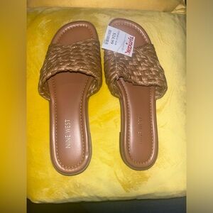 Nine West Tan Sandals Size 7.5 🤎